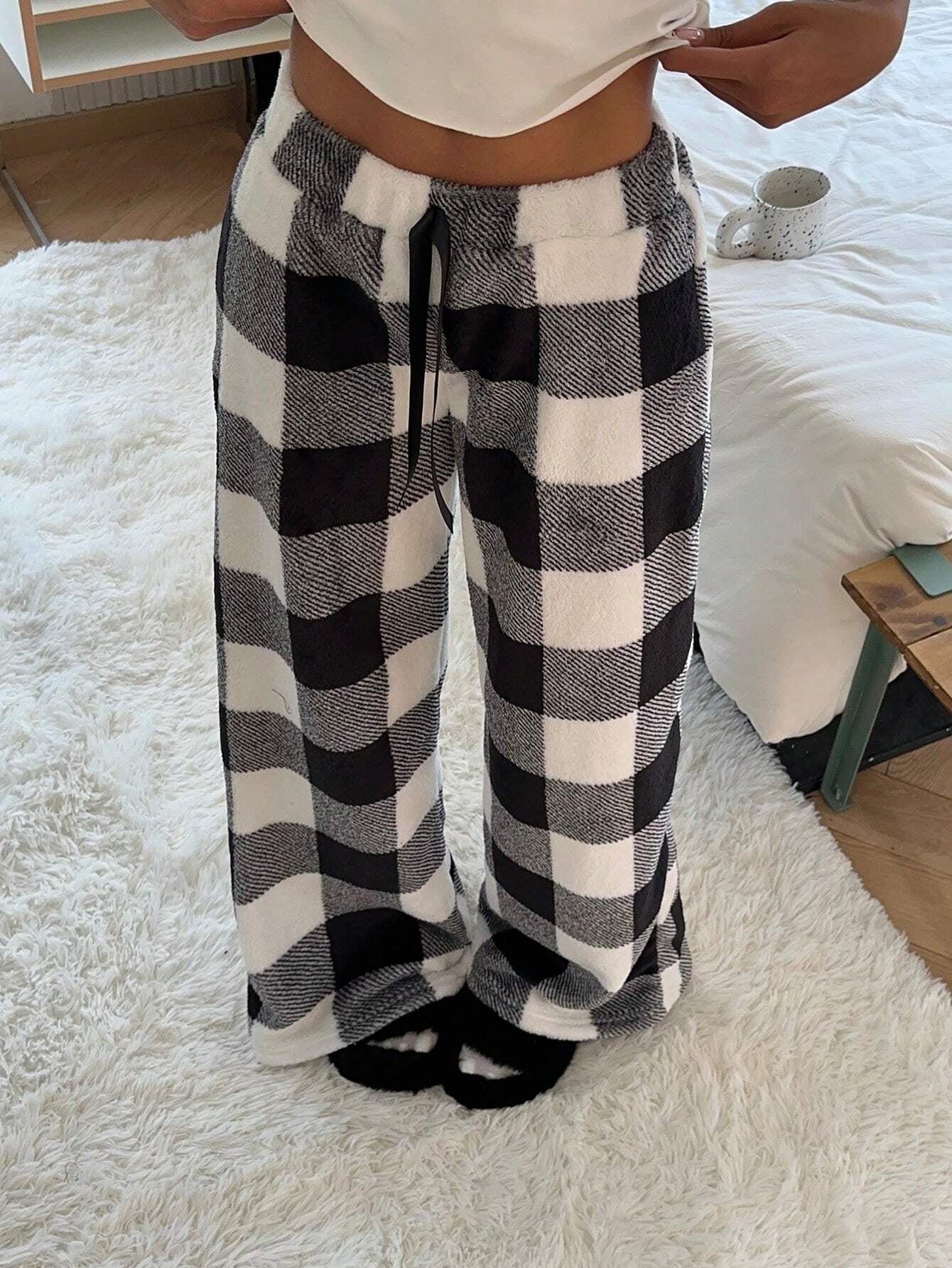 Ezwear Women'S Tie-Waist Fluffy Plaid Print Casual Wide Leg Baggy Pants